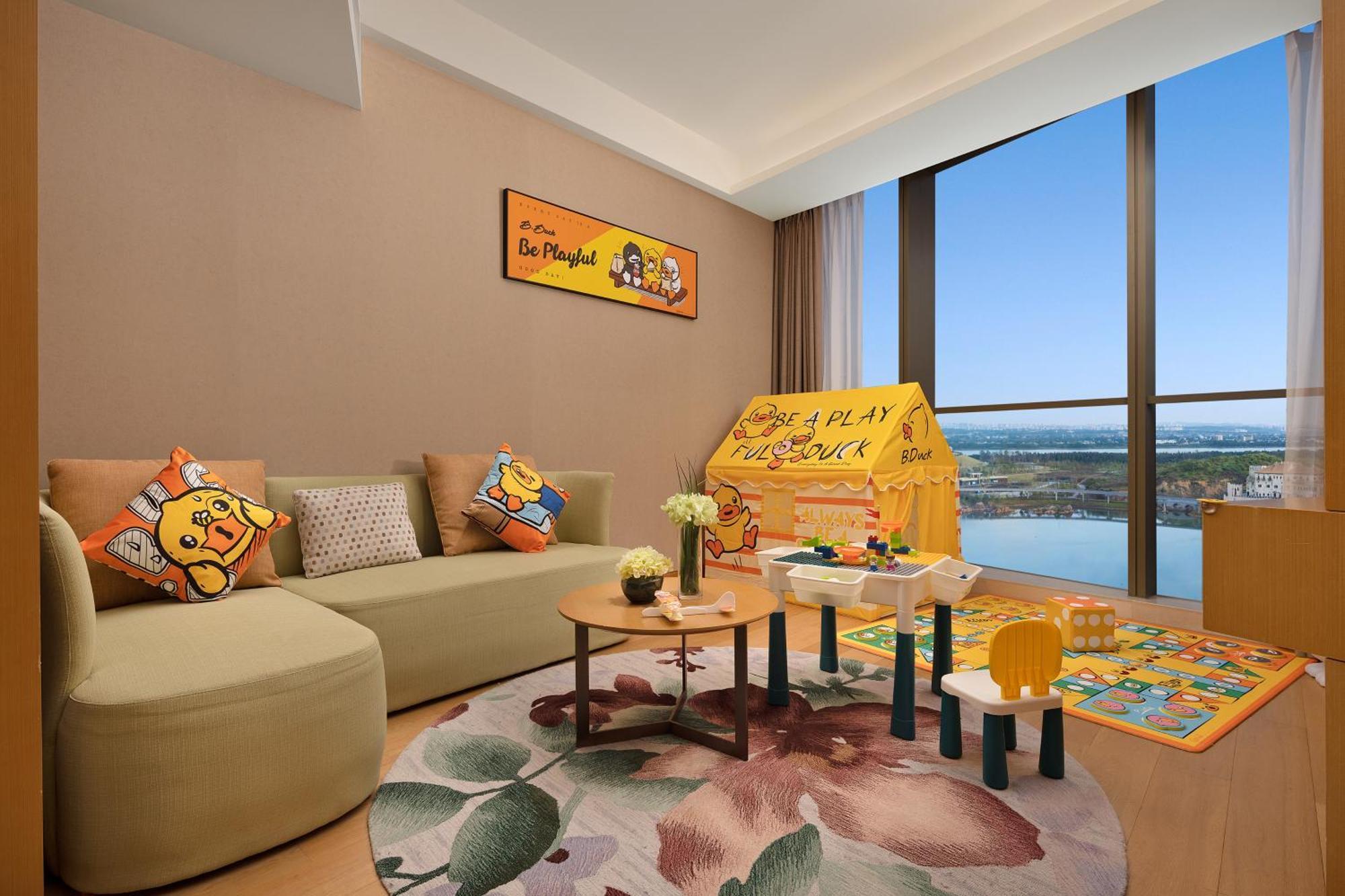 Holiday Inn Changsha Dawangshan By Ihg Exterior photo